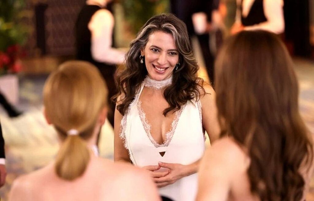 Преродена - Сезон 2 Епизод 31 (Ето какво ще видим)