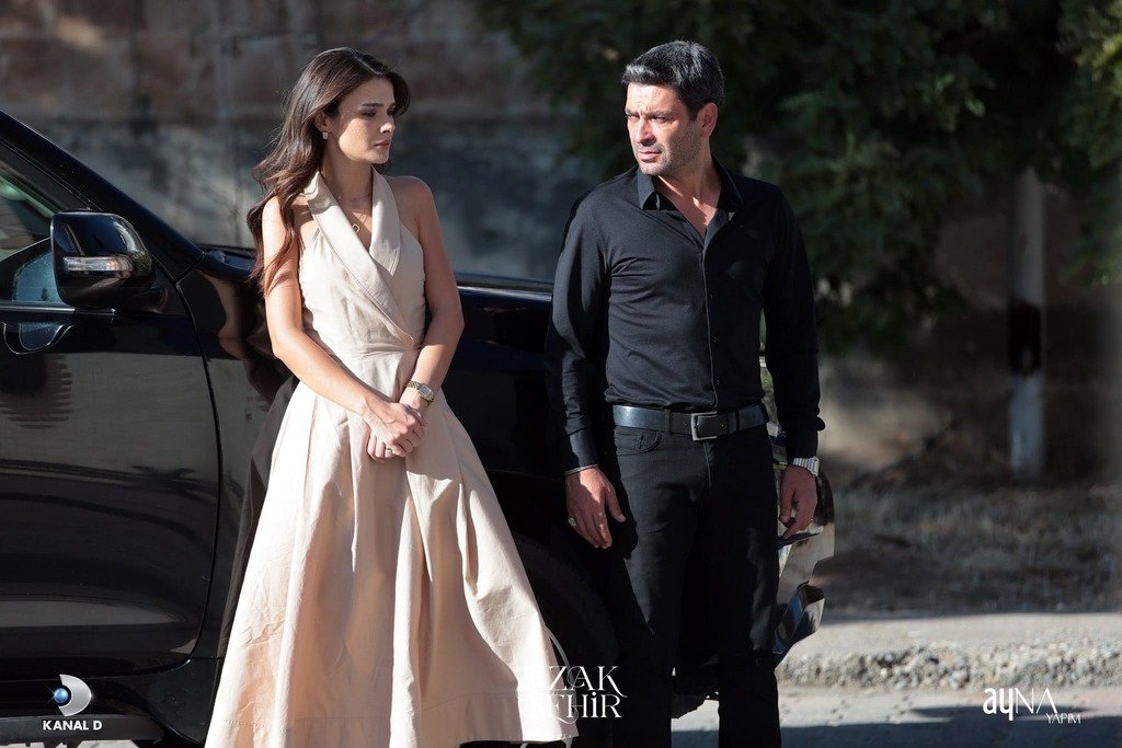 Далечен град 