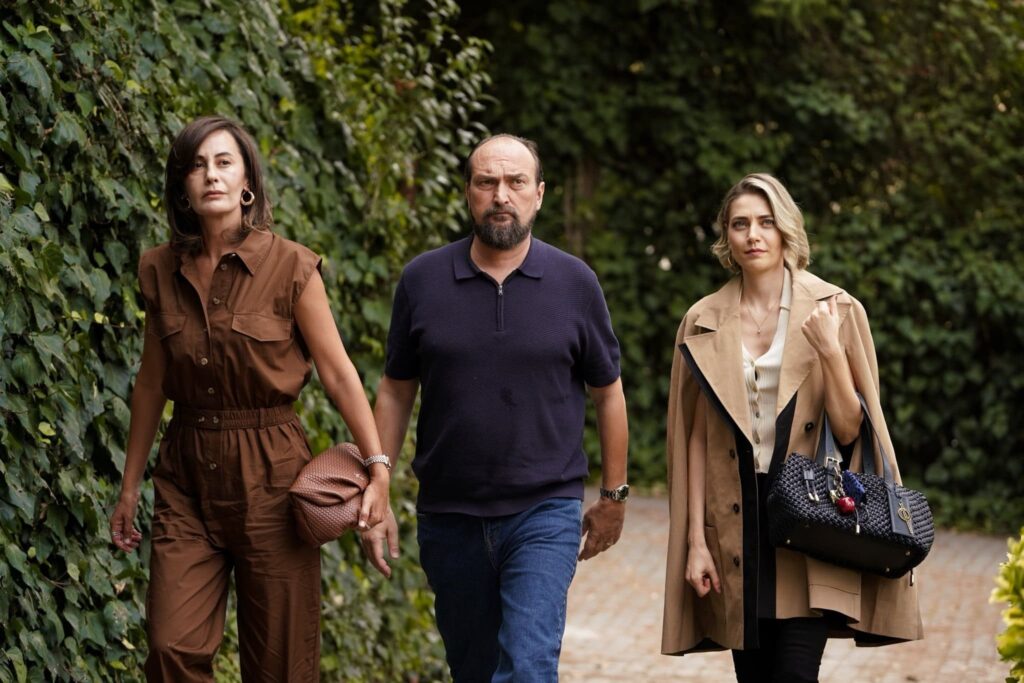 Любов и сълзи