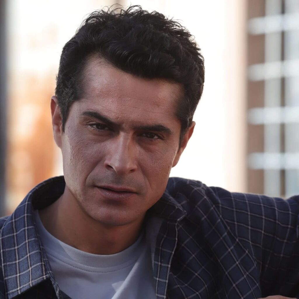 Снимките се проведоха в живописния град Айвалък под режисурата на продуцентската компания Motto Yapım. Действието се развива в малкото градче Арафкьой, разположено на брега на Егейско море. Това райско кътче се превръща в мястото, където Искендер намира не само любовта, но и възможността да промени живота си.