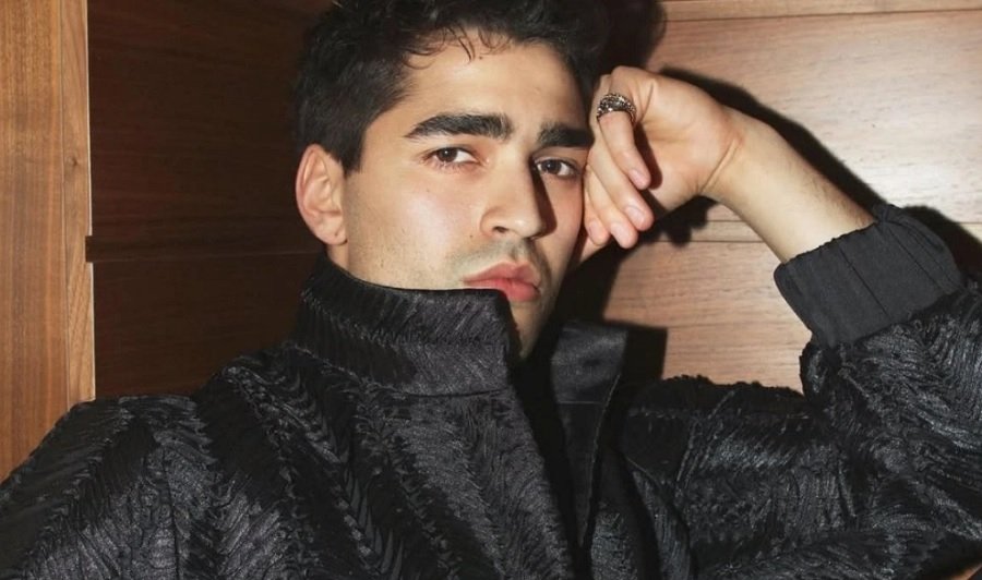 Златно момче 