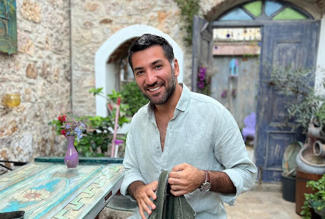 Беркай Атеш - другото лице на актьора