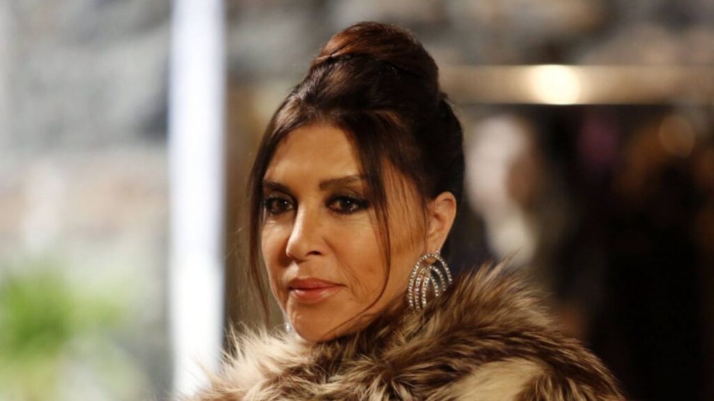 Небахат Чехре