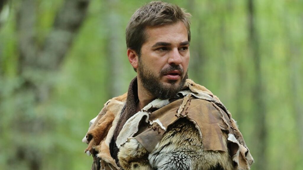 Енгин Алтан Дюзатан