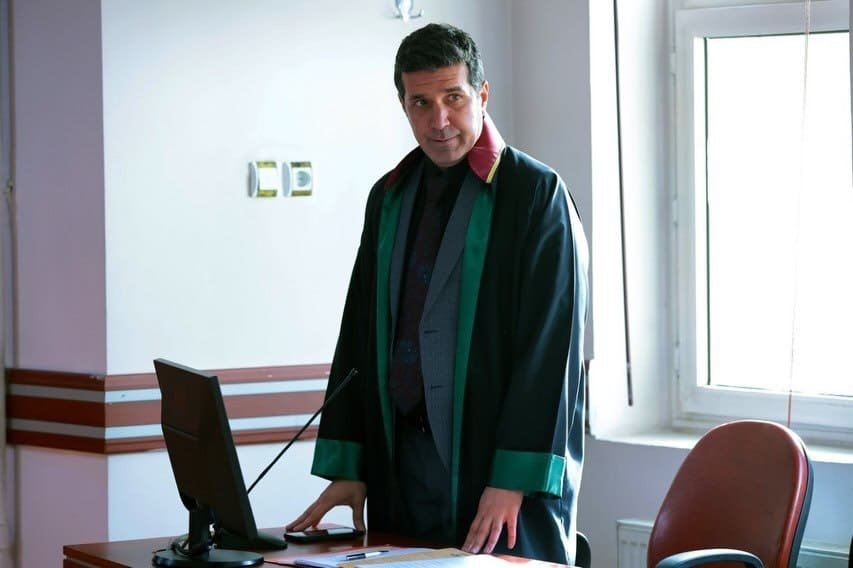 Далечен град 