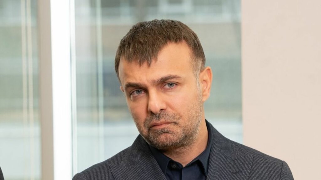 Мустафа и Асил срещу Исил: Ето какво предстои в епизод 112 на "Шербет от червена боровинка"