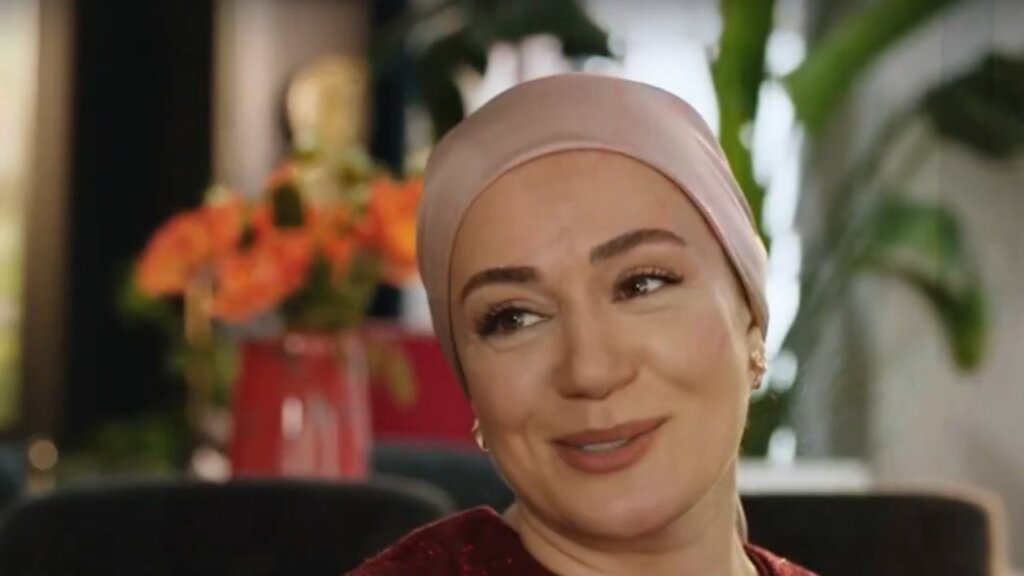 Погребение, развод и нов бивш: ето какво очаква зрителите в епизод 118 на „Шербет от червена боровинка“ (Турция)